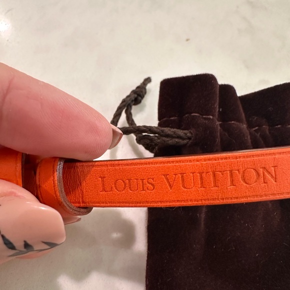 AUTHENTIC LOUIS VUITTON LEATHER BRACELET MAISON FONDEE EN 1854 ORANGE GOLD - Picture 6 of 10